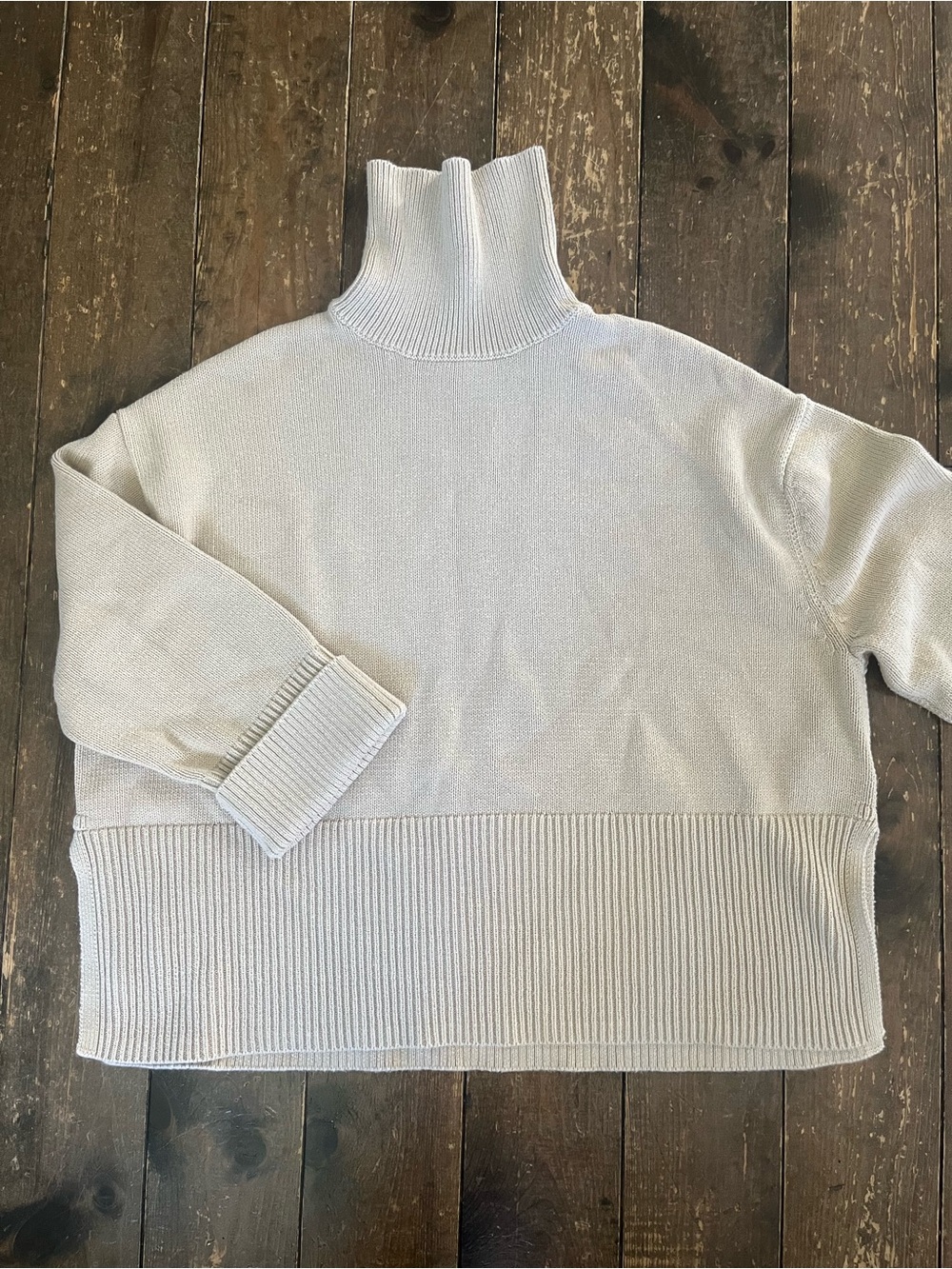 Gap Turtleneck Sweater - Beige size Large Tall, Split Hem, 100% Cotton